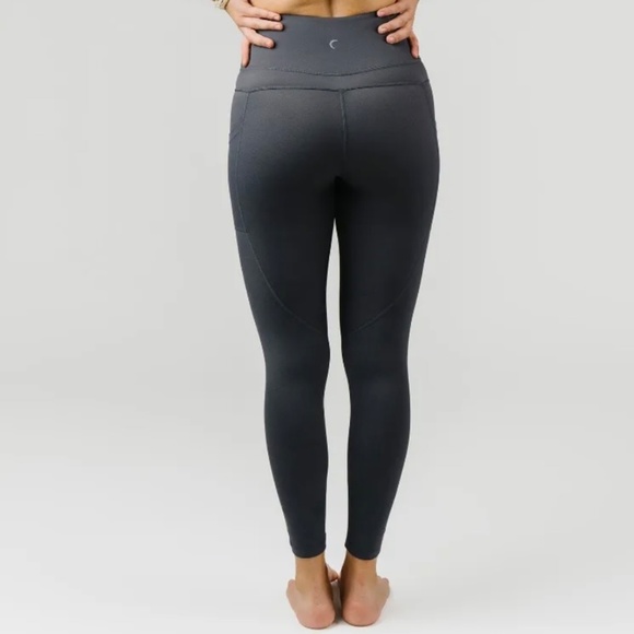 Zyia leggings - 2 pairs for 1 low price - Picture 10 of 14
